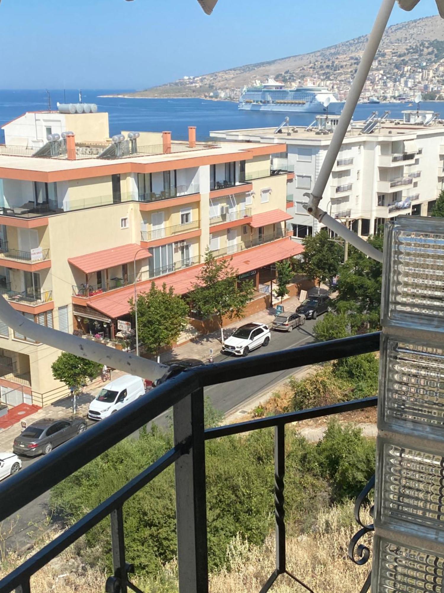 Augusto Rooms Sarandë エクステリア 写真