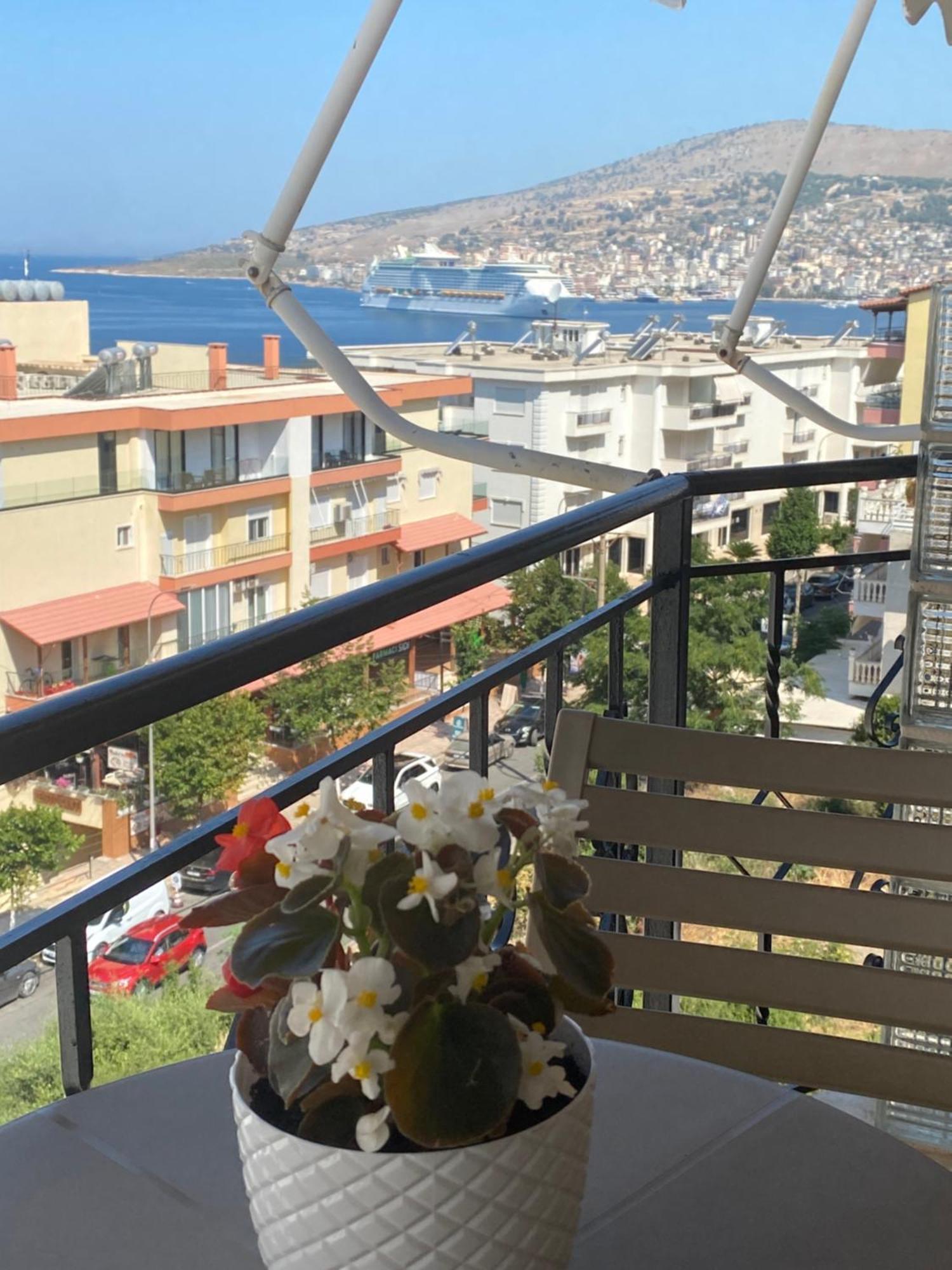Augusto Rooms Sarandë エクステリア 写真