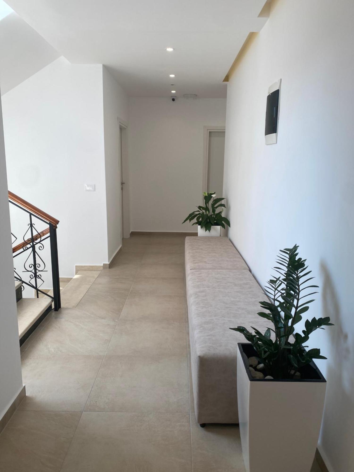 Augusto Rooms Sarandë エクステリア 写真
