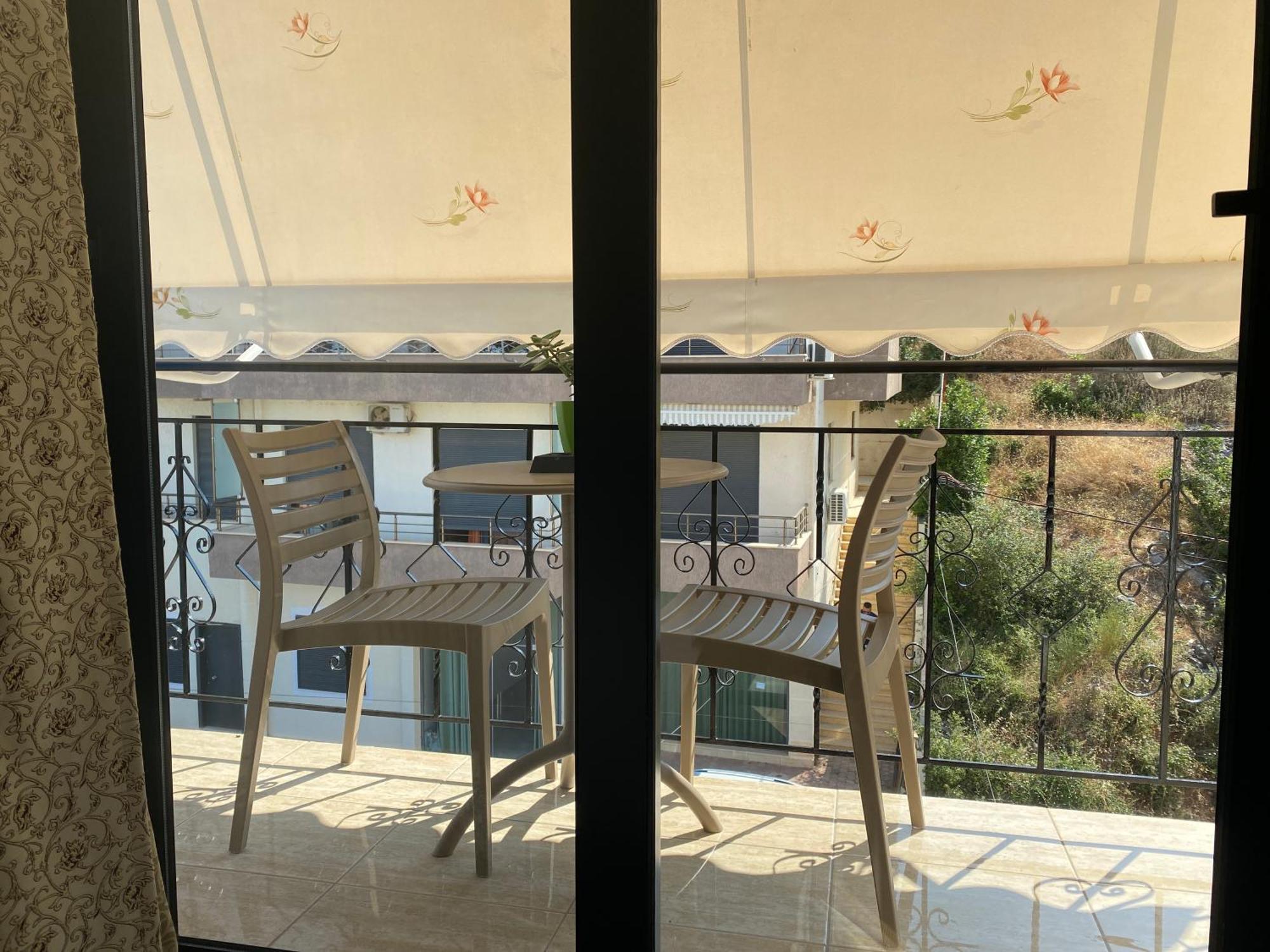 Augusto Rooms Sarandë エクステリア 写真