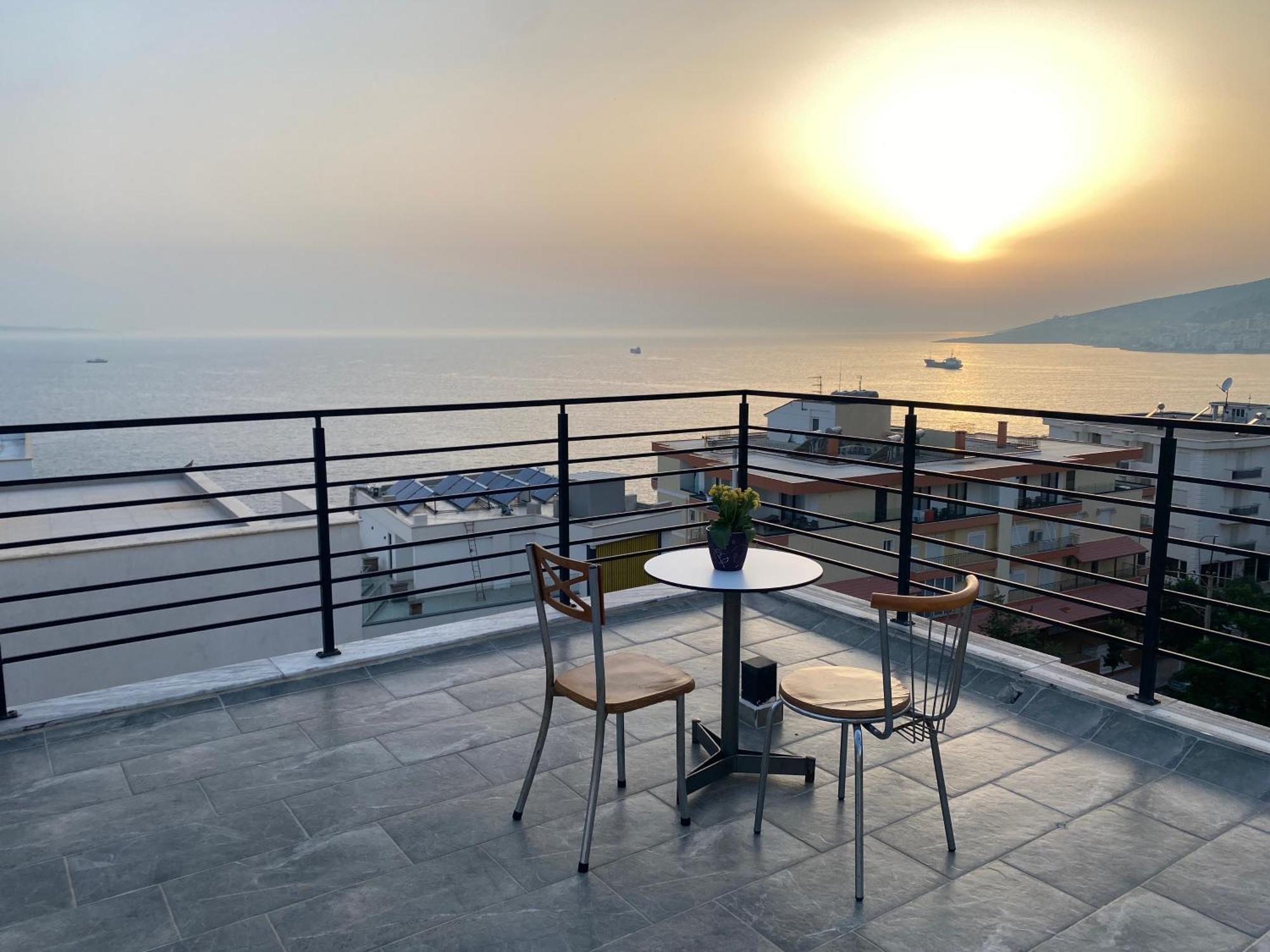Augusto Rooms Sarandë エクステリア 写真